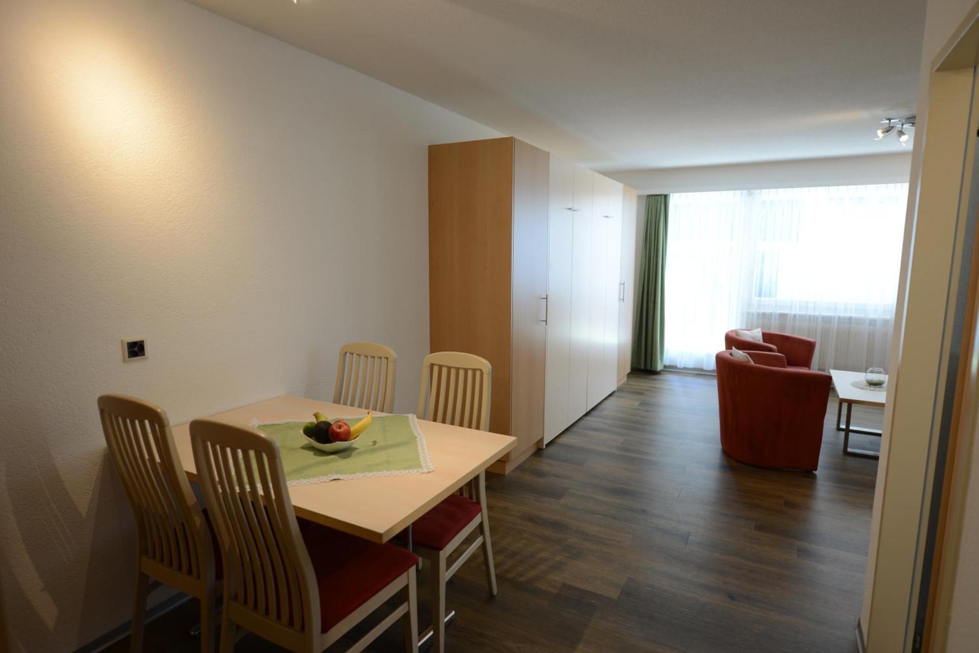 Haus Kandahar Saas-Fee Room photo
