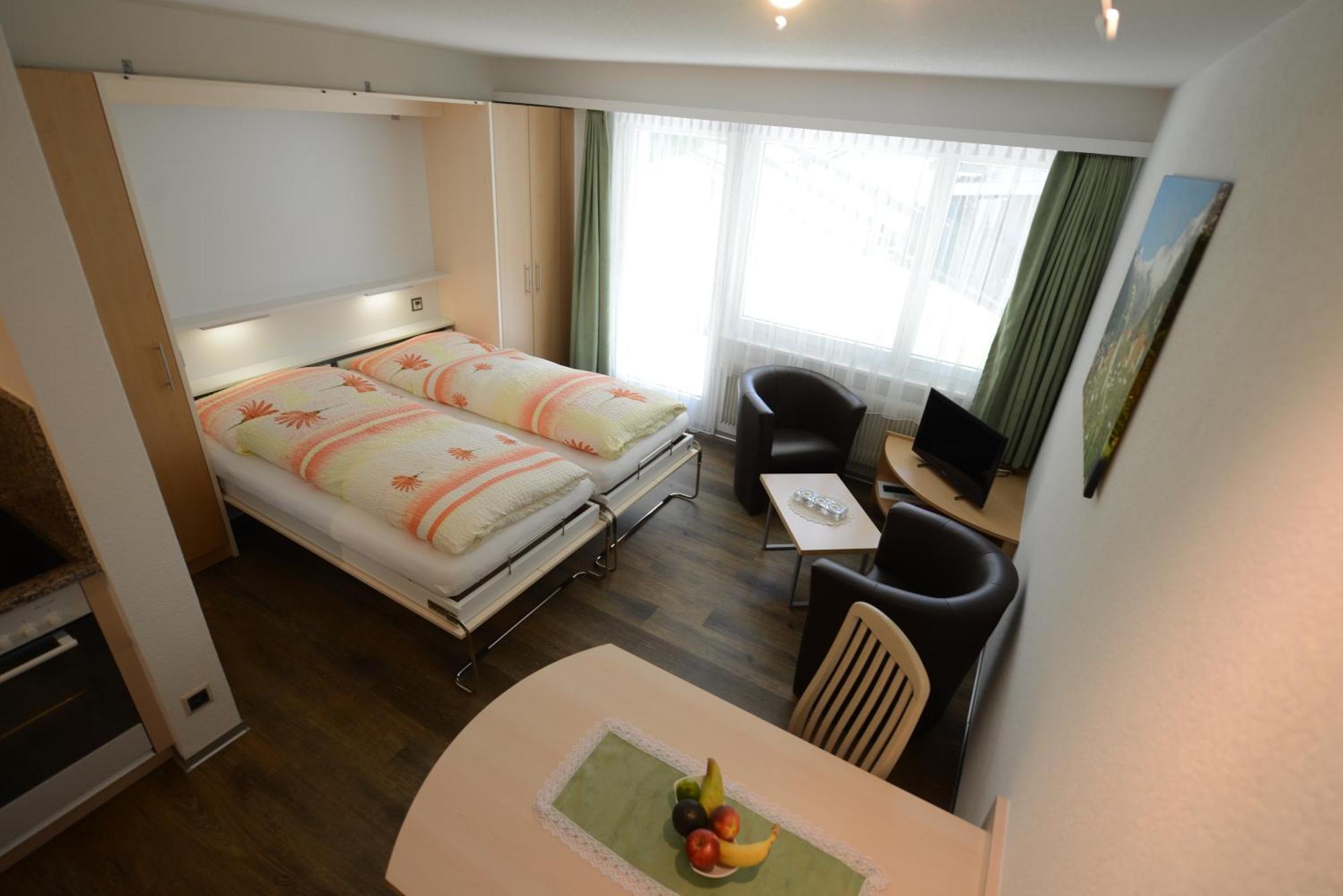 Haus Kandahar Saas-Fee Room photo